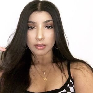 Meet your Posher, Bianca